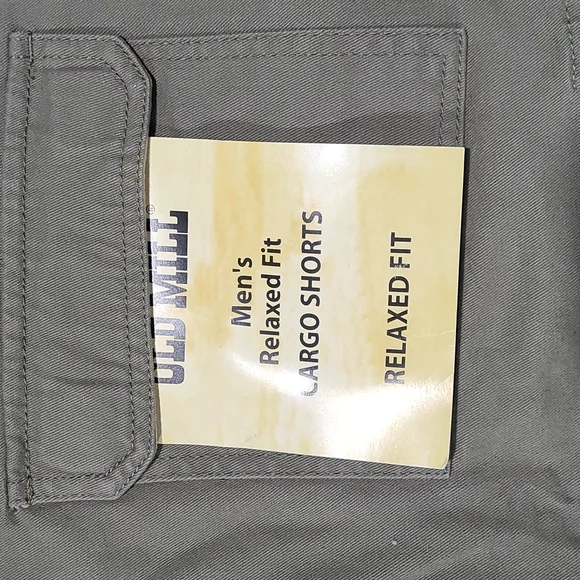 Relaxed Fit Cargo Shorts Size 36 - Olive - New - Picture 4 of 11